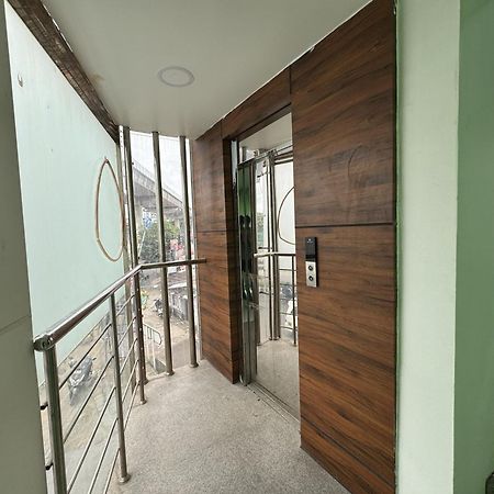 Amsher Suit Lulu Mall Road Hotell Kochi Eksteriør bilde