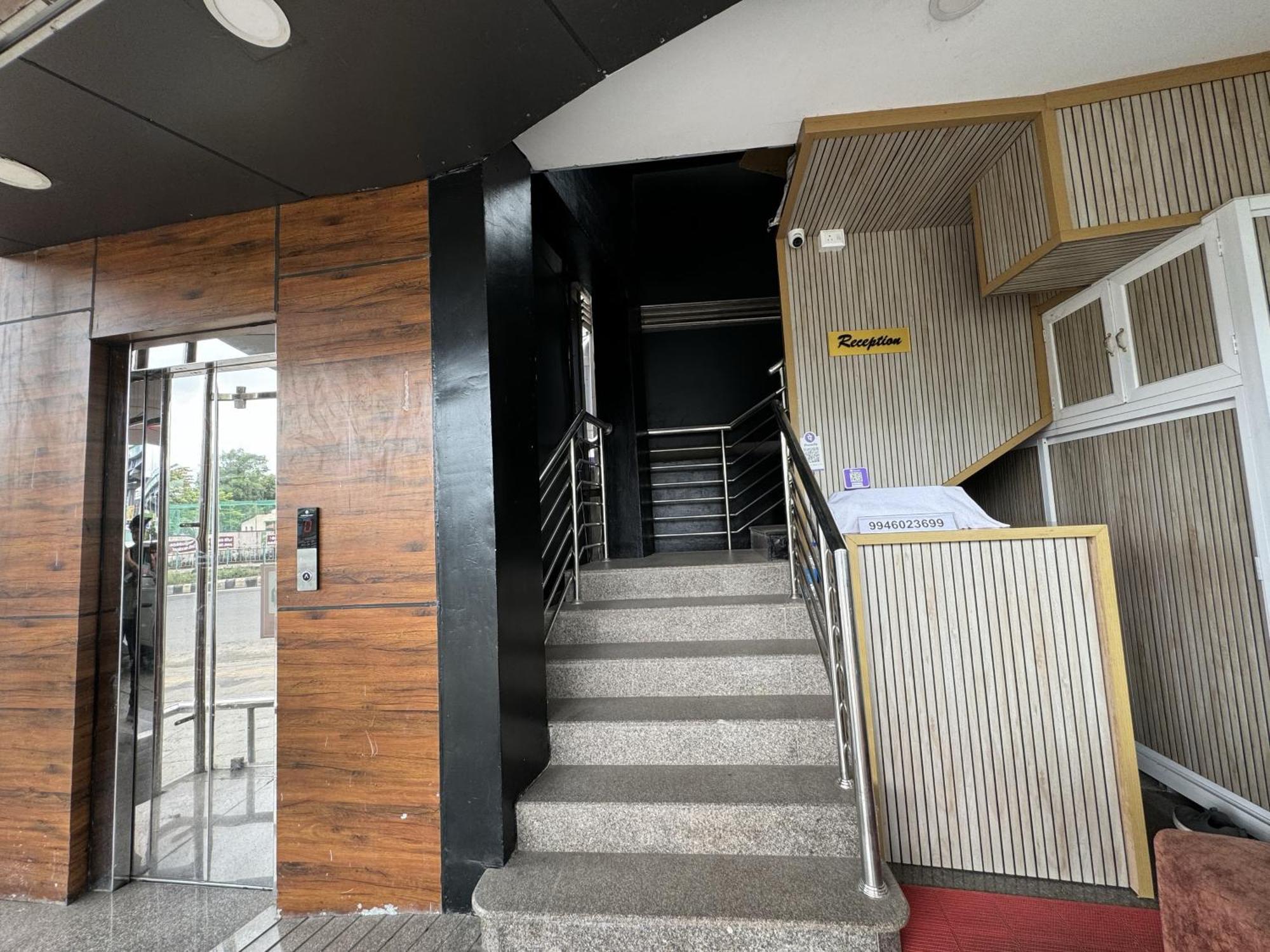 Amsher Suit Lulu Mall Road Hotell Kochi Eksteriør bilde